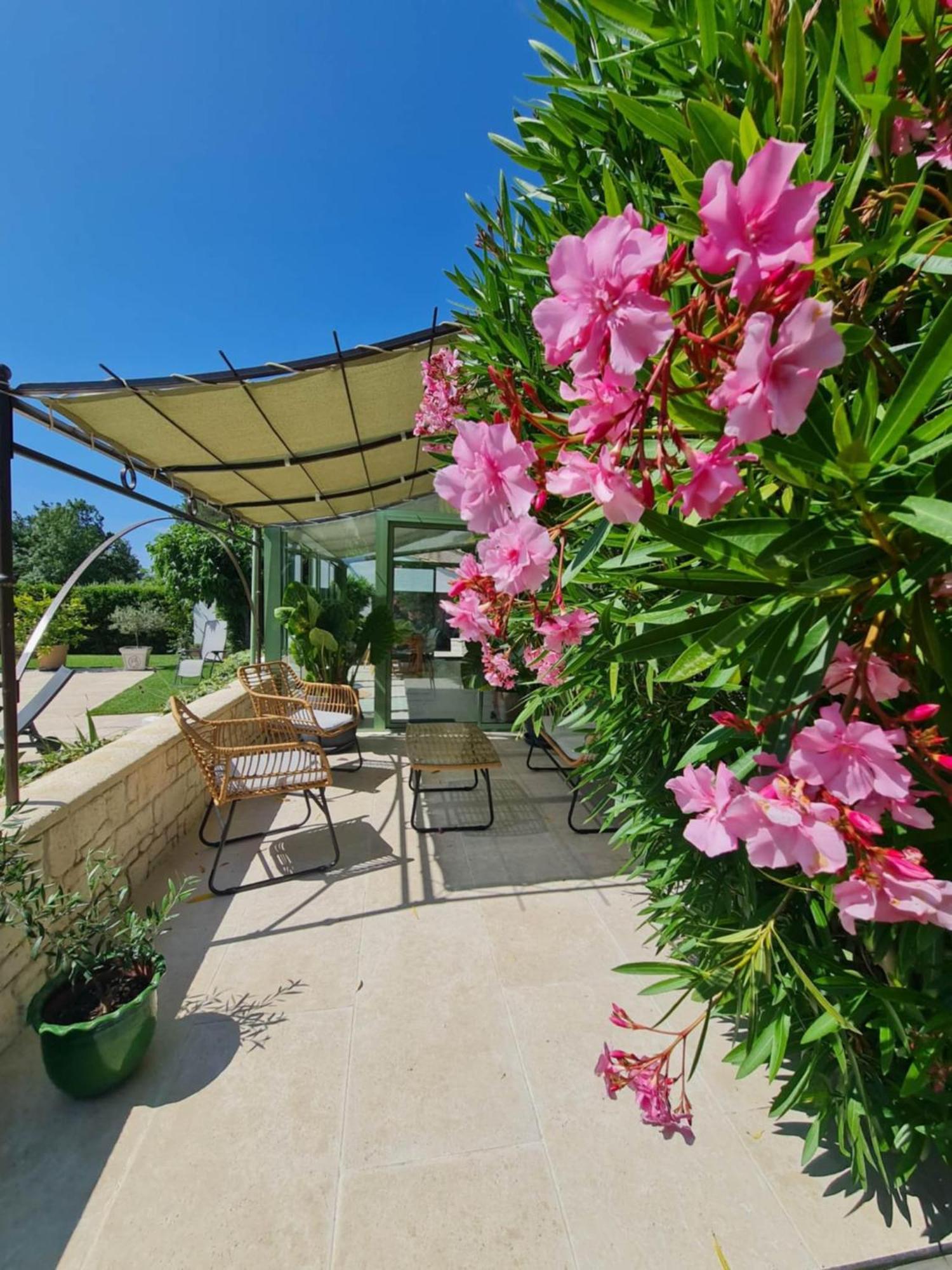 Maison Villa Pierrevert Dış mekan fotoğraf