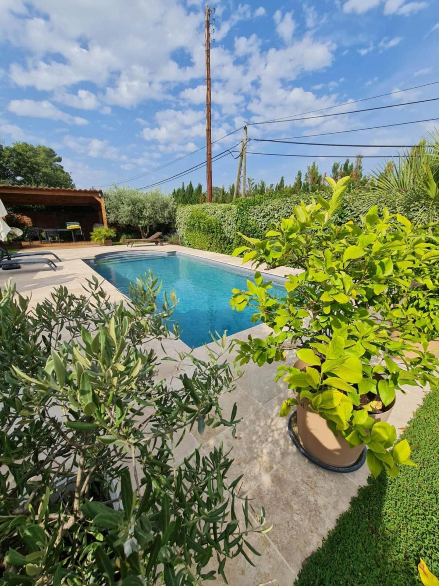 Maison Villa Pierrevert Dış mekan fotoğraf